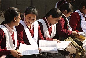 Girls outshine boys in CBSE Class 12 exam