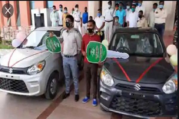 Jharkhand minister gifts cars