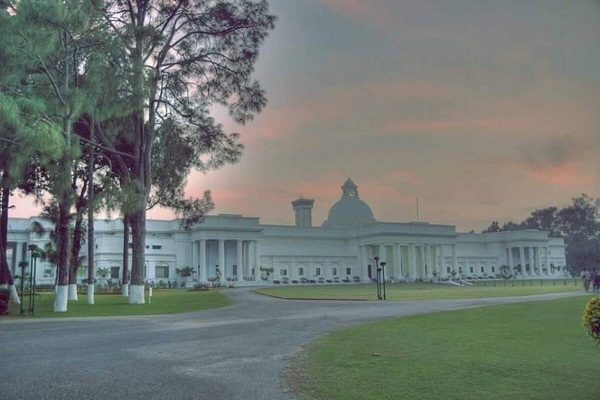 IIT Roorkee launch Sanskrit camp