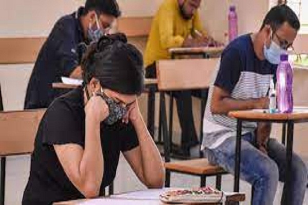 Delhi University Postpones Exams