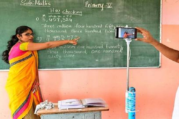 43% teachers are unsatisfied